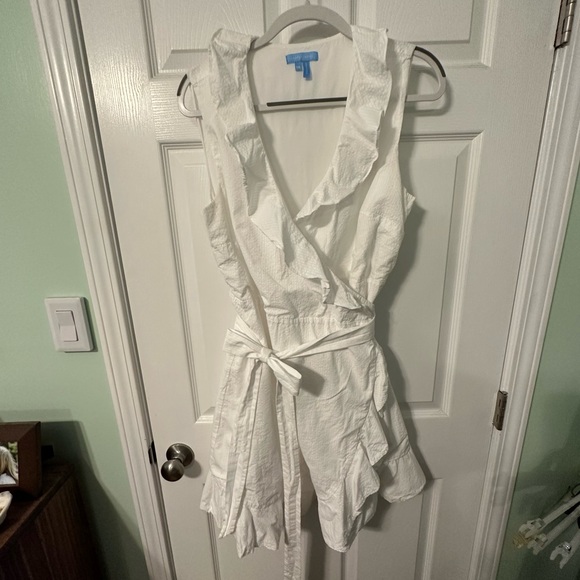 Draper James Reba Wrap Dress in Seersucker Magnolia White - Size Fourteen NWOT - Picture 4 of 6